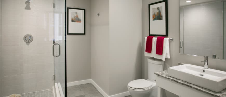 Flats 8300 : Revel in relaxation with stylish and comfortable premium Shaw carpet in bedrooms, halls, and closets.