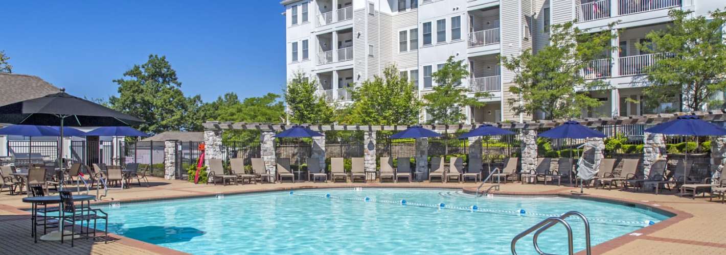 Reading Commons : Pool Deck Area