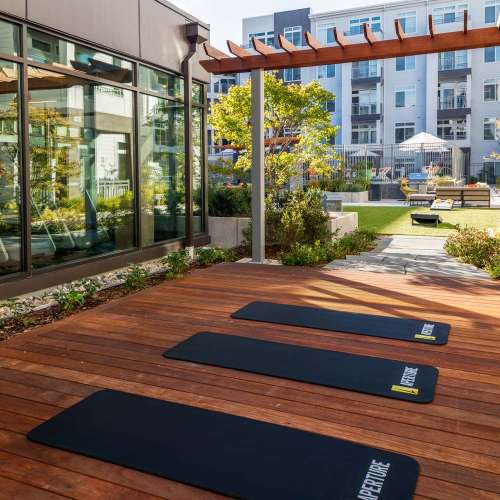Exterior Yoga Space