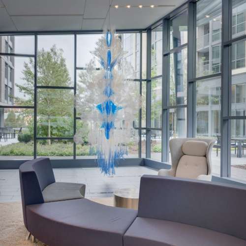 Artistic features and modern finishes 