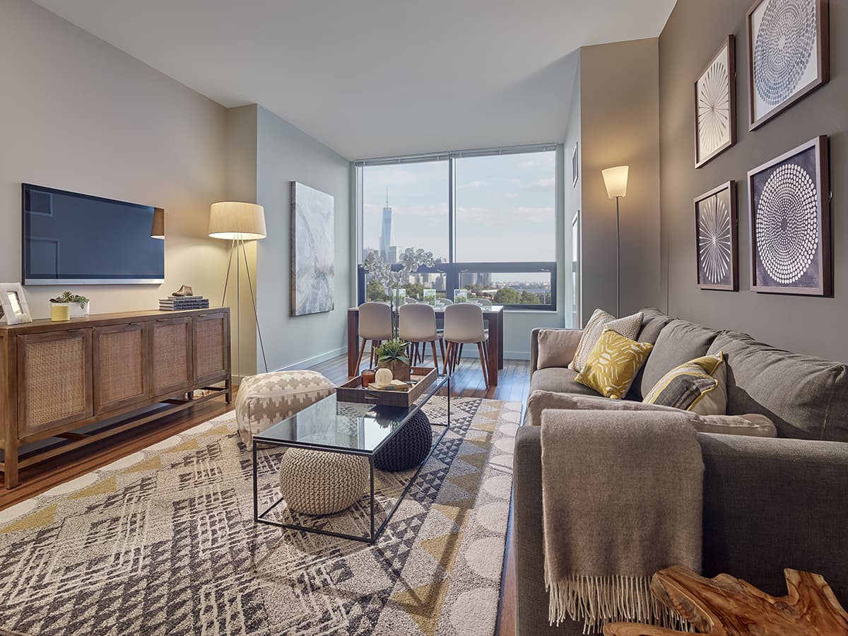 Park + Garden : Living Room