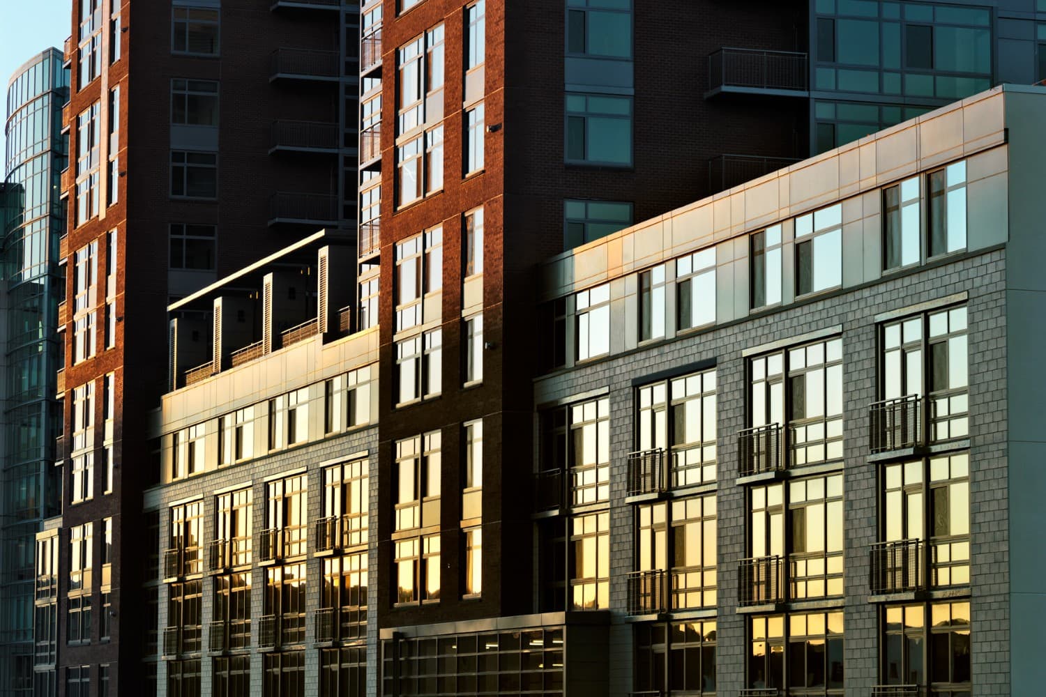 Flats 130 at Constitution Square : Exterior