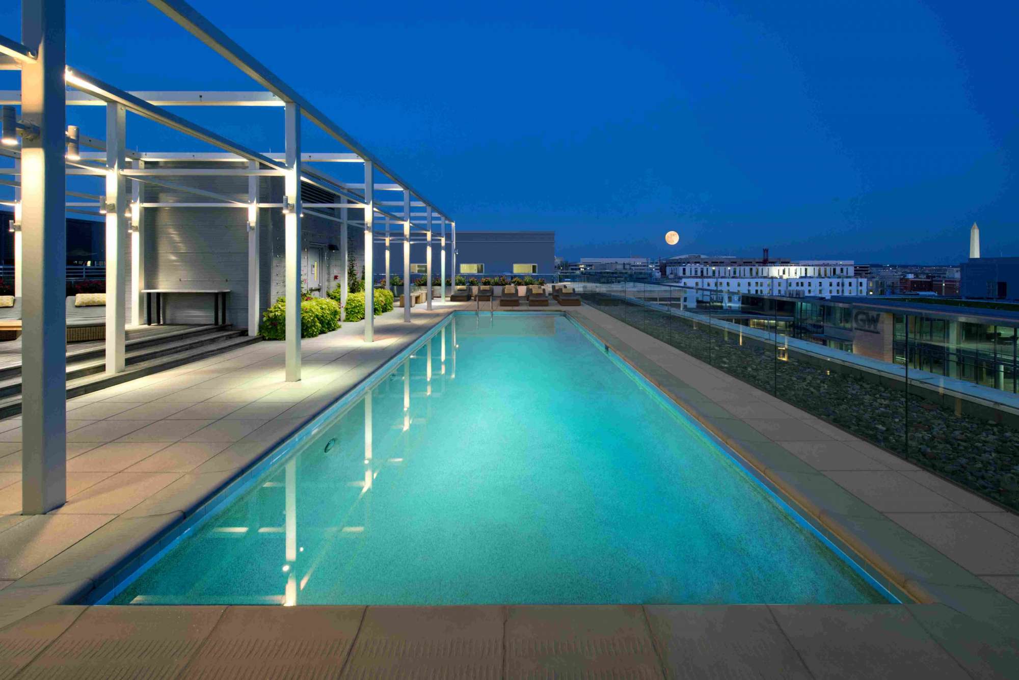 Residences on The Avenue : Rooftop Pool