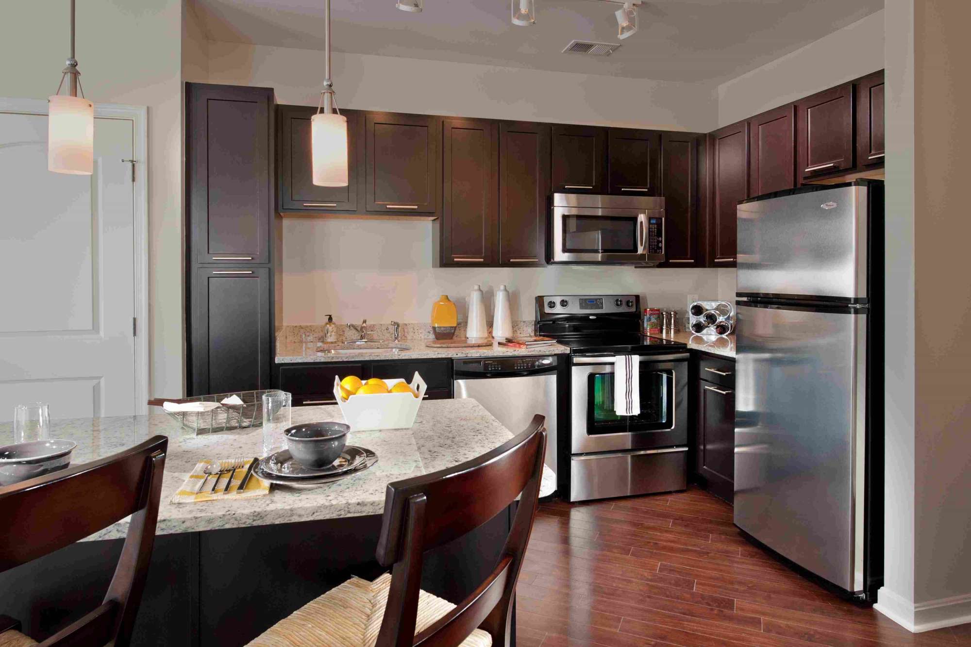 Rhode Island Row : Kitchen