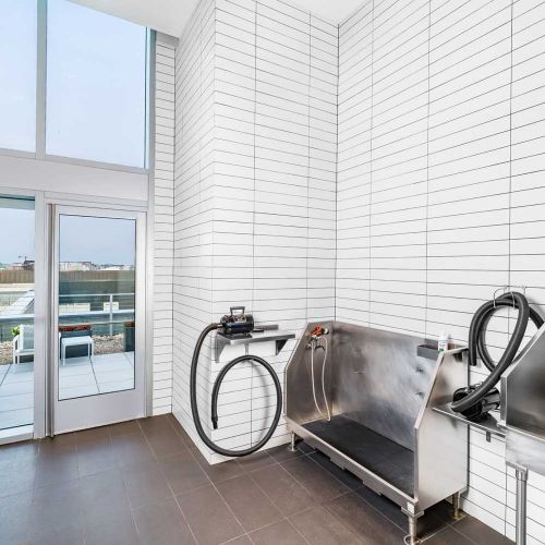 Convenient grooming stations on-site