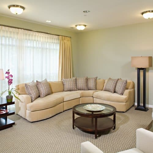 Carver 2000 Senior Mansion 5