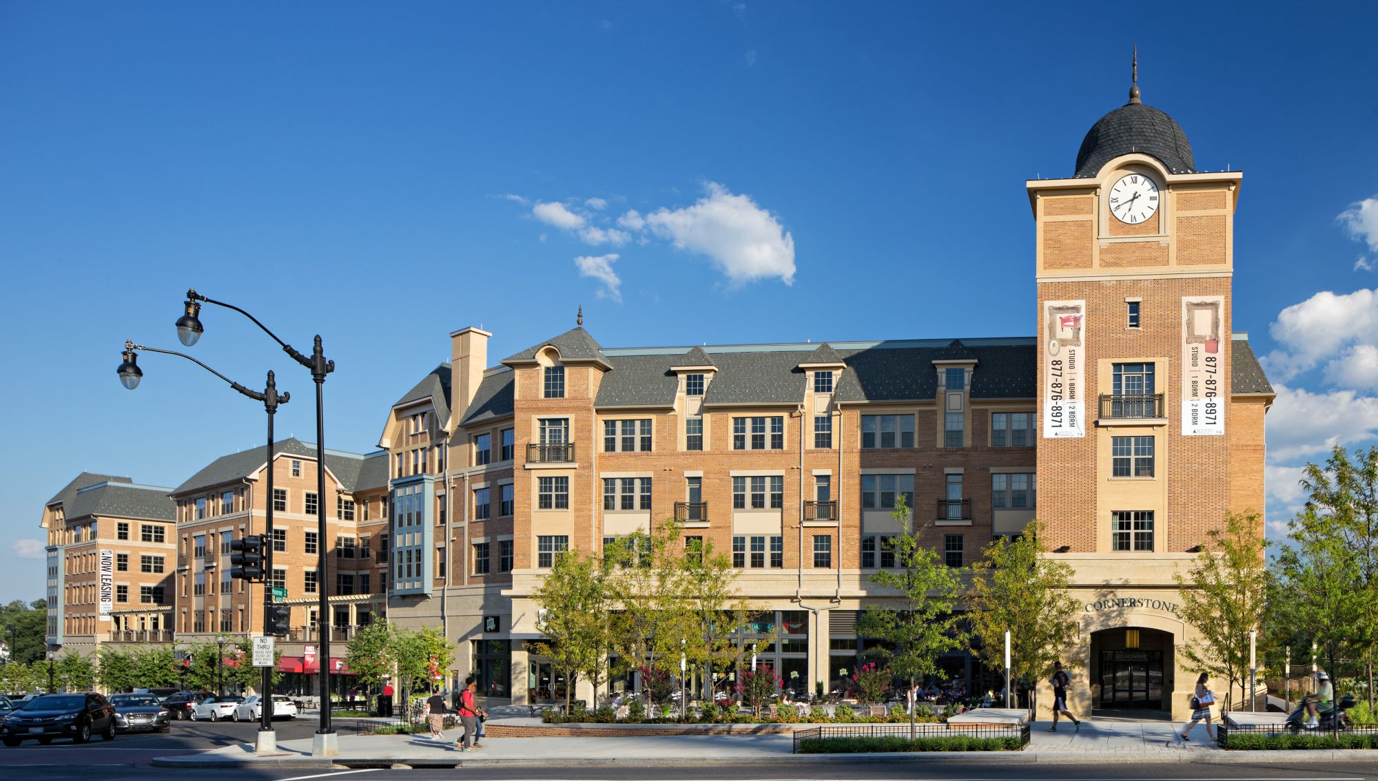 Monroe Street Market