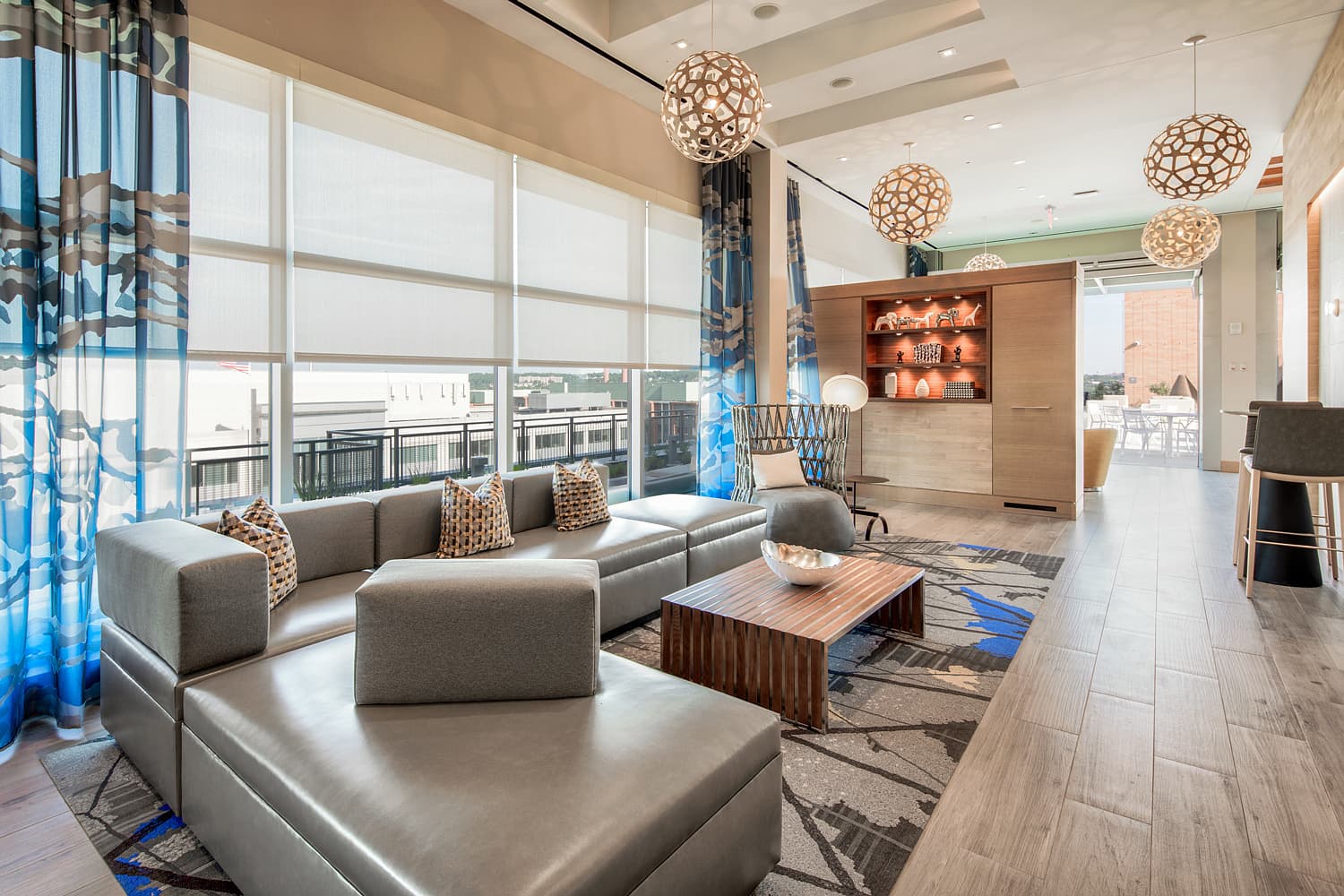 insignia on m : Plenty of spaces to lounge and relax with friends on our rooftop.