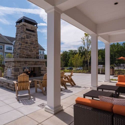 Endless space to lounge and entertain