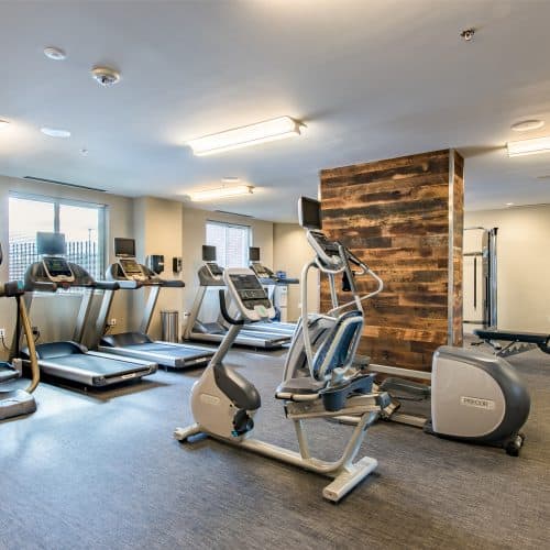 Get a sweat on in our 24 hour fitness center equipped with cardio machines and complimentary towel service. 