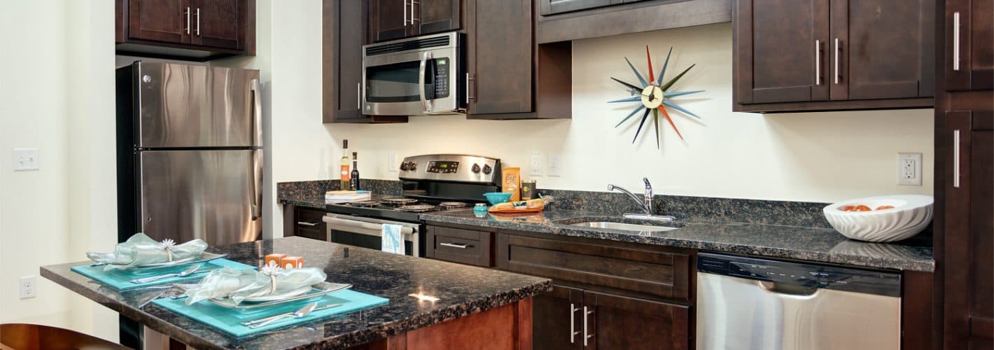 Winthrop : Make yourself at home in an ideal kitchen space.