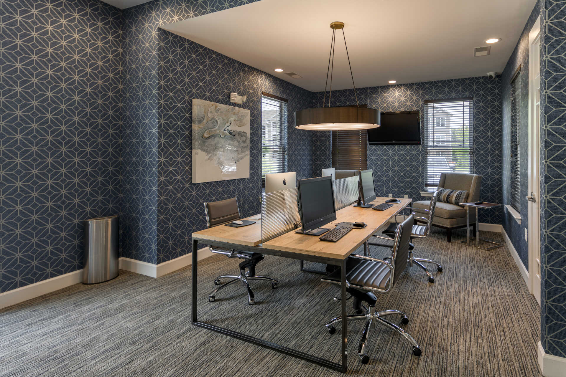 Chesapeake Ridge : Take care of a quick project in the business center.