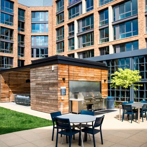 Enjoy our exquisite green spaces in the courtyard