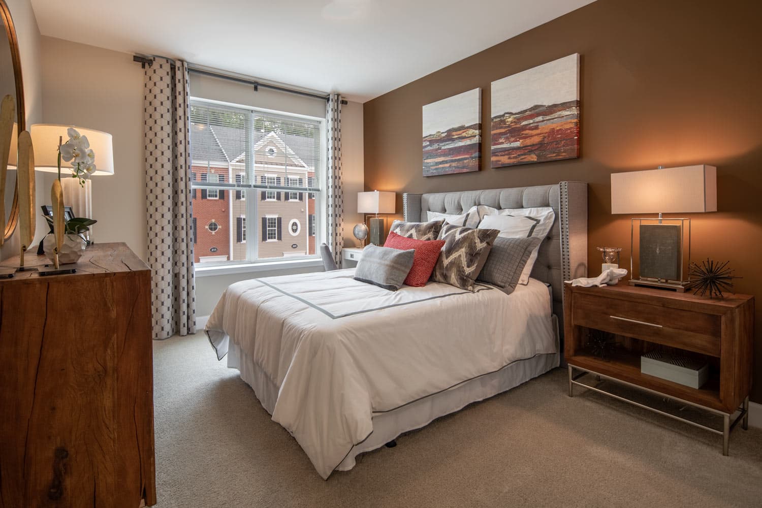 Enclave at Box Hill : Roomy bedrooms with en-suite baths. 