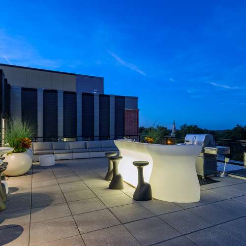 Spectacular outdoor views.