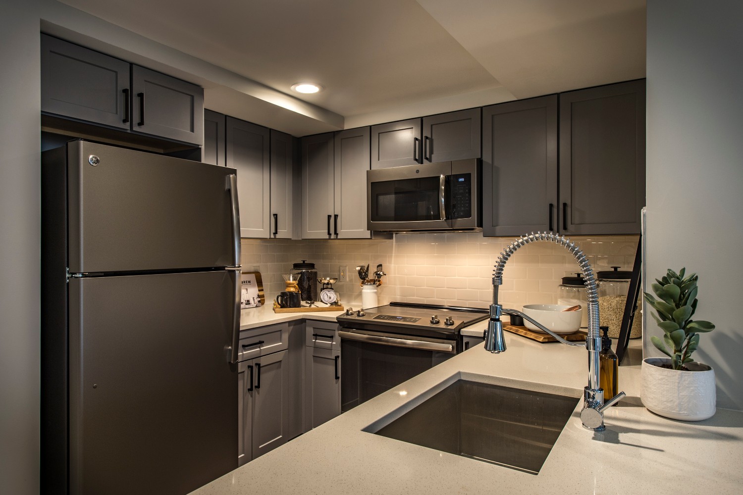Cambridge Park Apartments : Kitchen