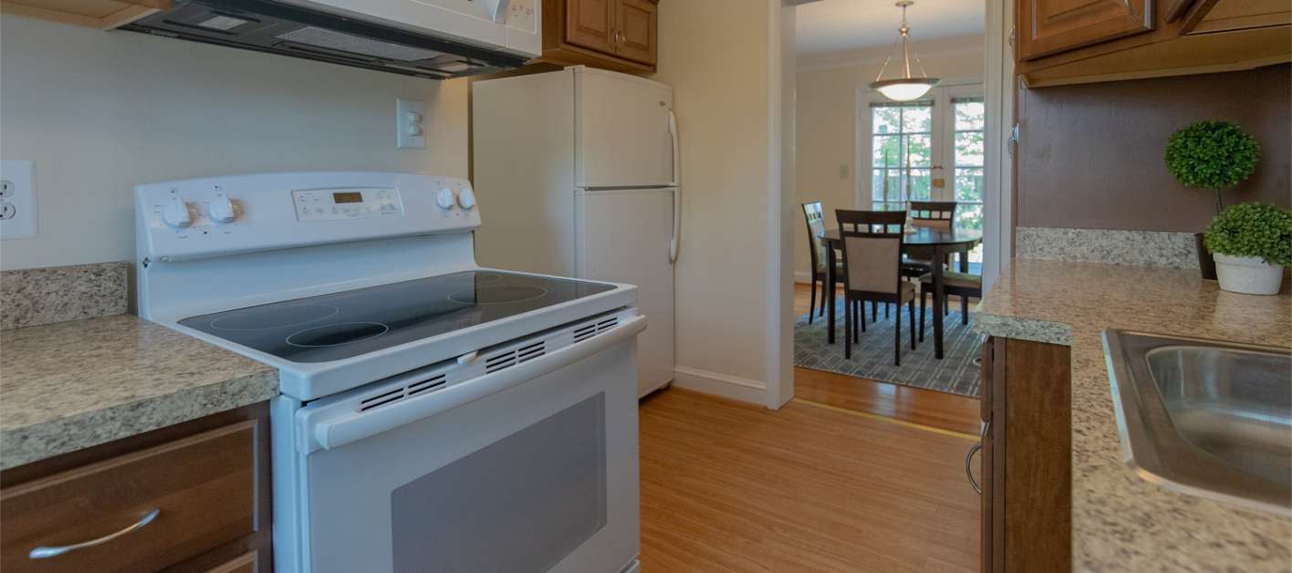 Chase Manor Gallery Luxury Apartments in DC Metro Bozzuto