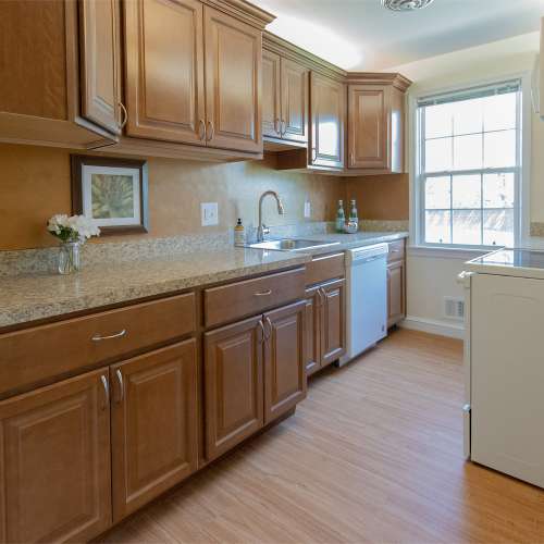 Chase Manor Gallery Luxury Apartments in DC Metro Bozzuto