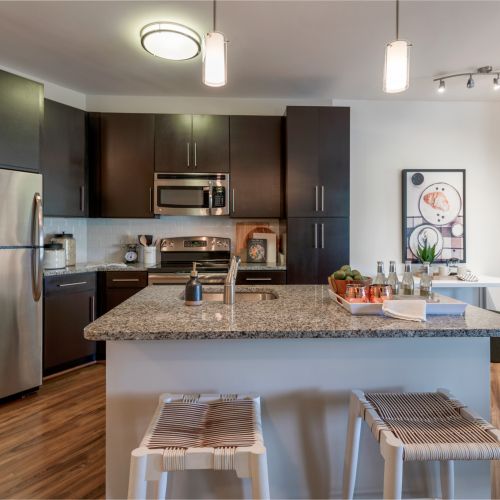 Over-sized kitchen islands for easy food preperation