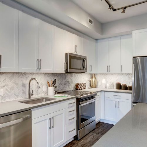 The Lindley : Kitchen