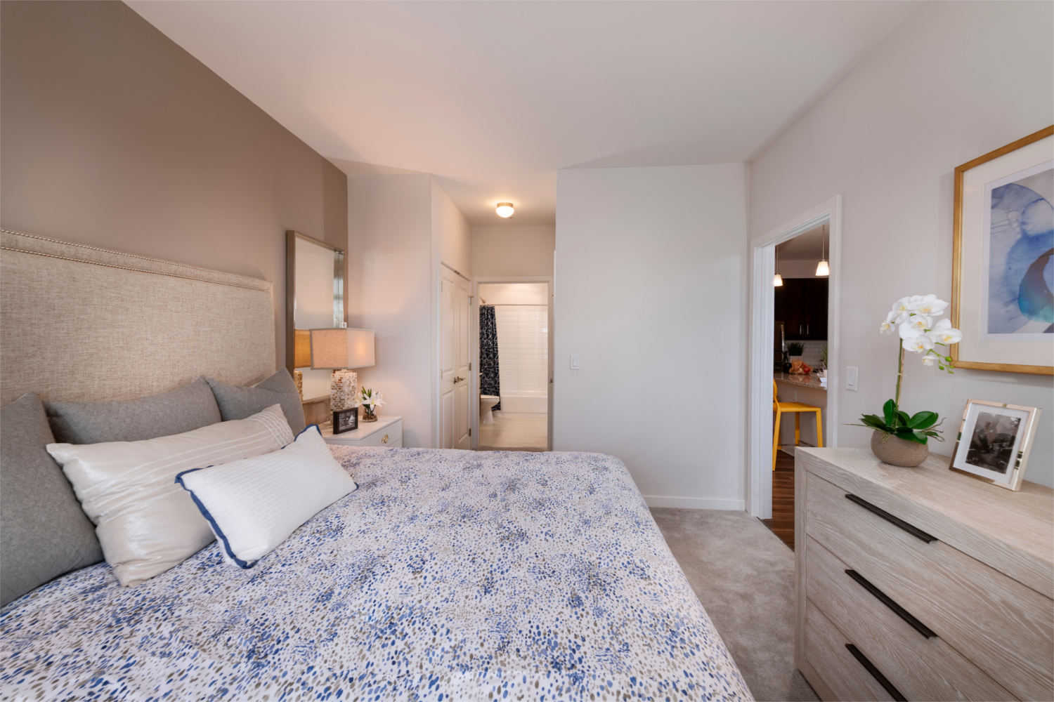 Woodfall Greens : Large bedrooms offer room for as large as a King size bed.