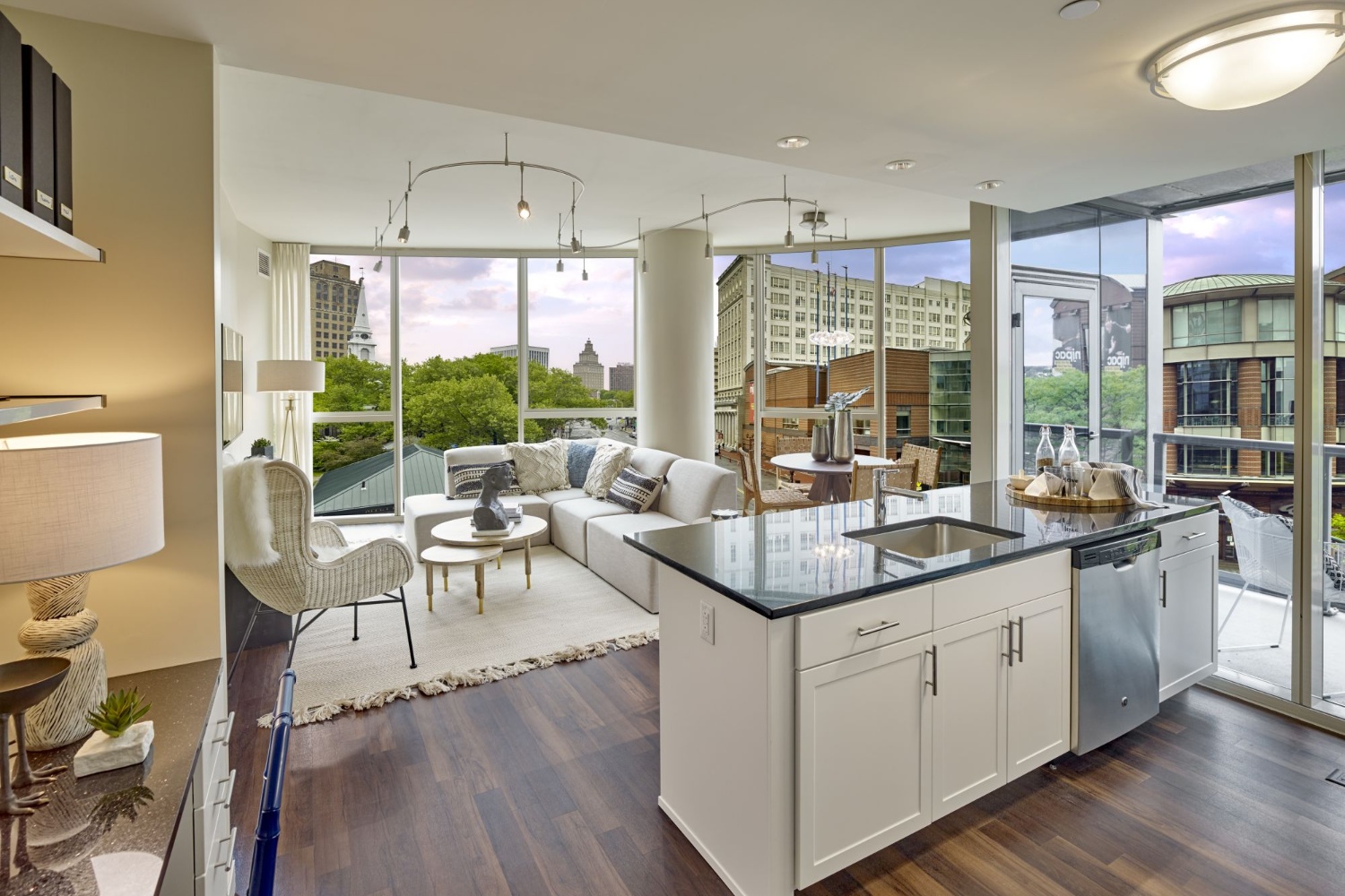One Theater Square : Kitchen Island