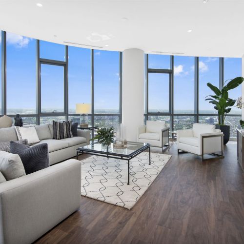 Model Penthouse Living Room