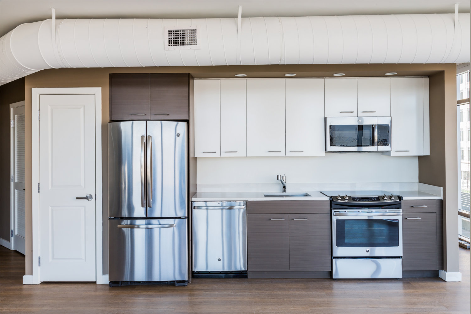 The View Ballston : Model Kitchen 2