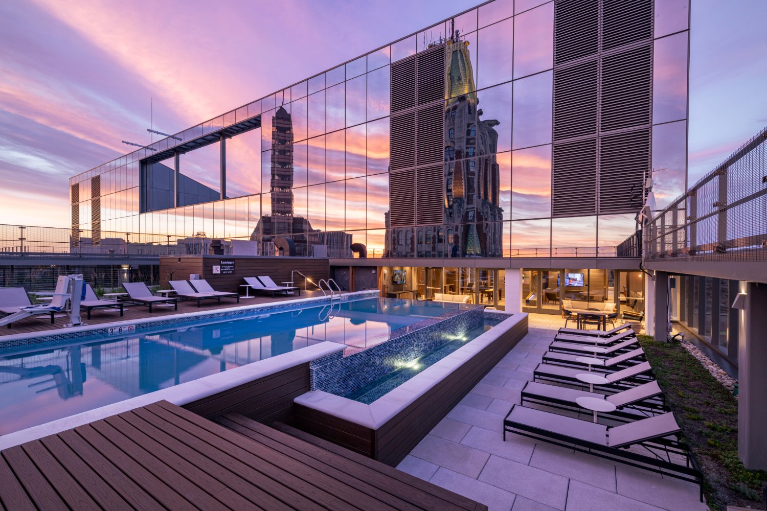 Luminary at One Light : Rooftop