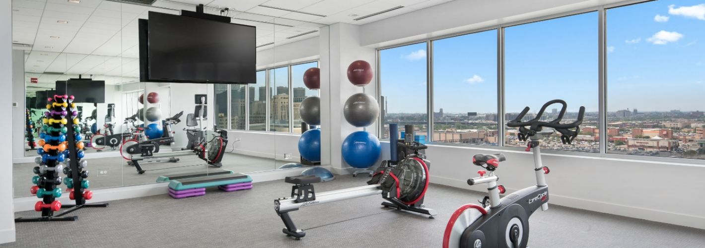 Roosevelt Collection Lofts : Yoga Room