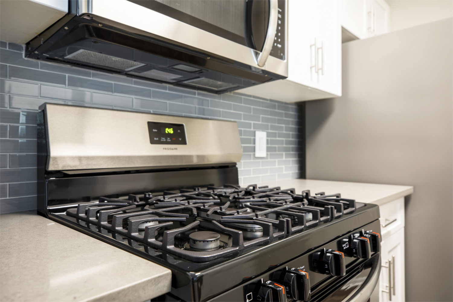 Willow Grove Apartment Homes : Kitchen