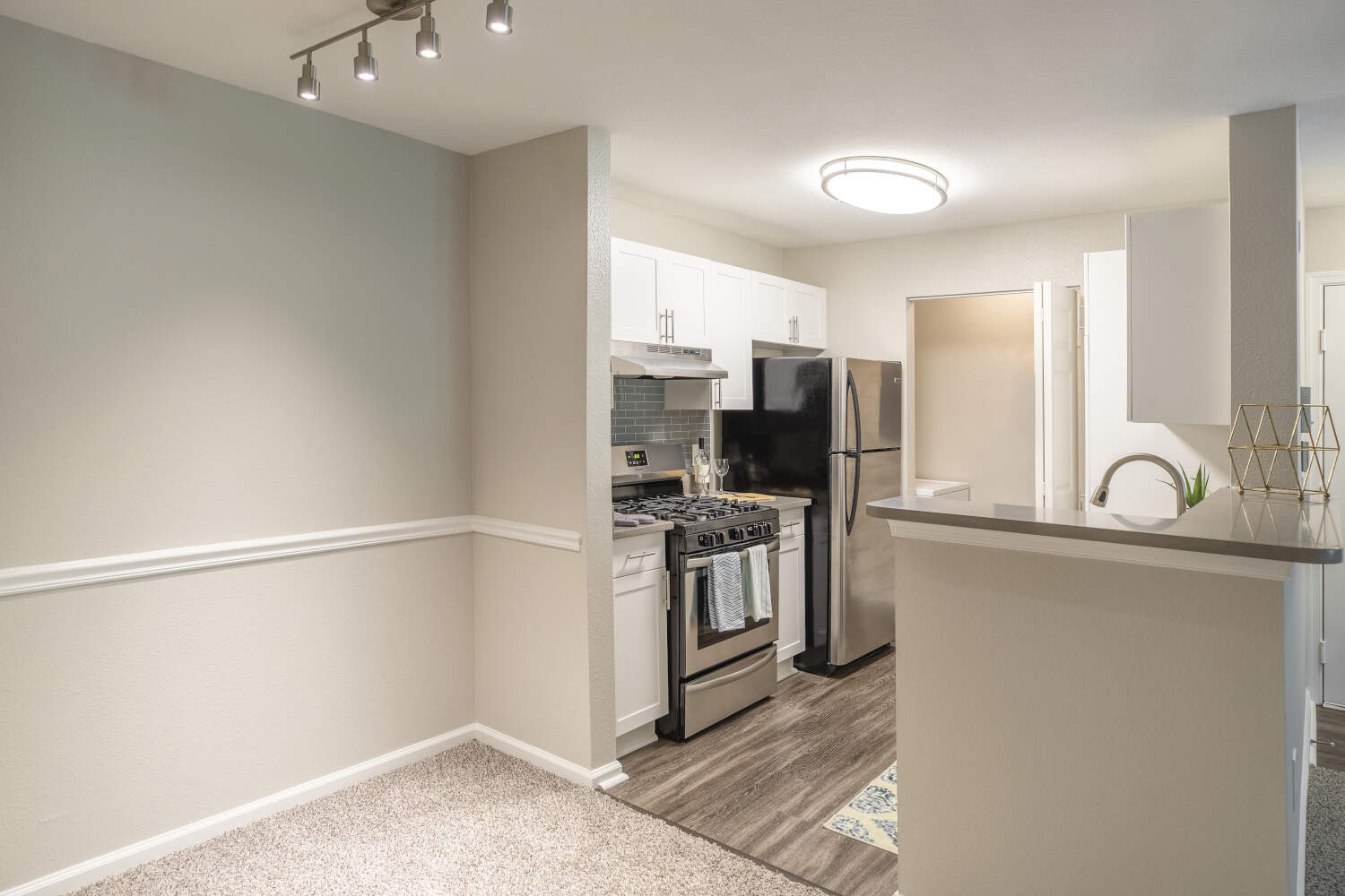 The Point at Still River : Kitchen