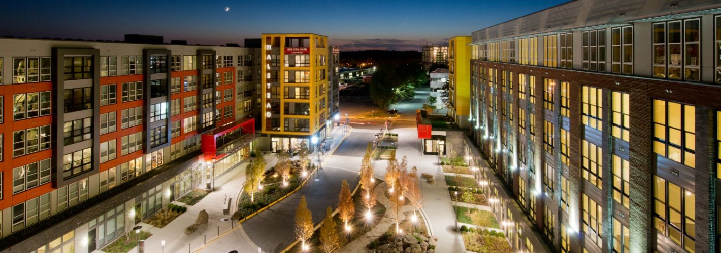 Halstead Square – Lofts & Lotus : Exterior 