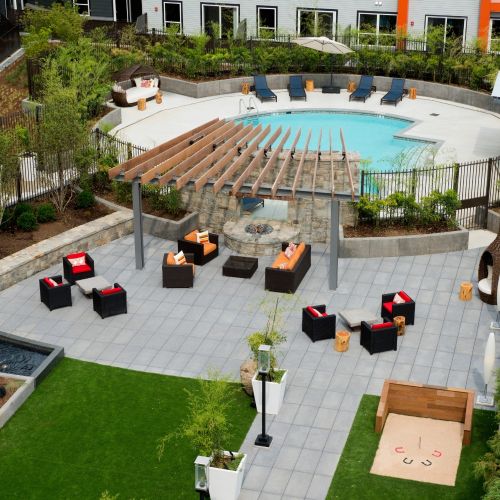 Halstead Square Lofts & Lotus Gallery Luxury Apartments in DC Metro Bozzuto