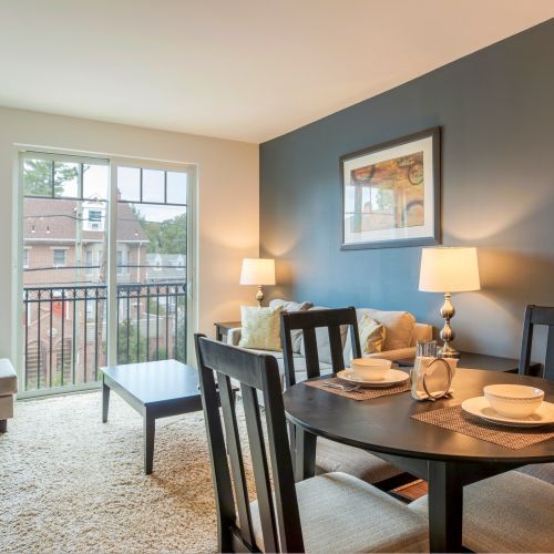 Chestnut Square Dining Area 