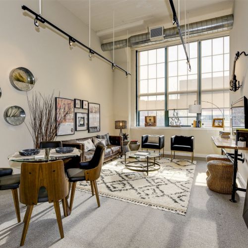 The Victor : Model Living Room