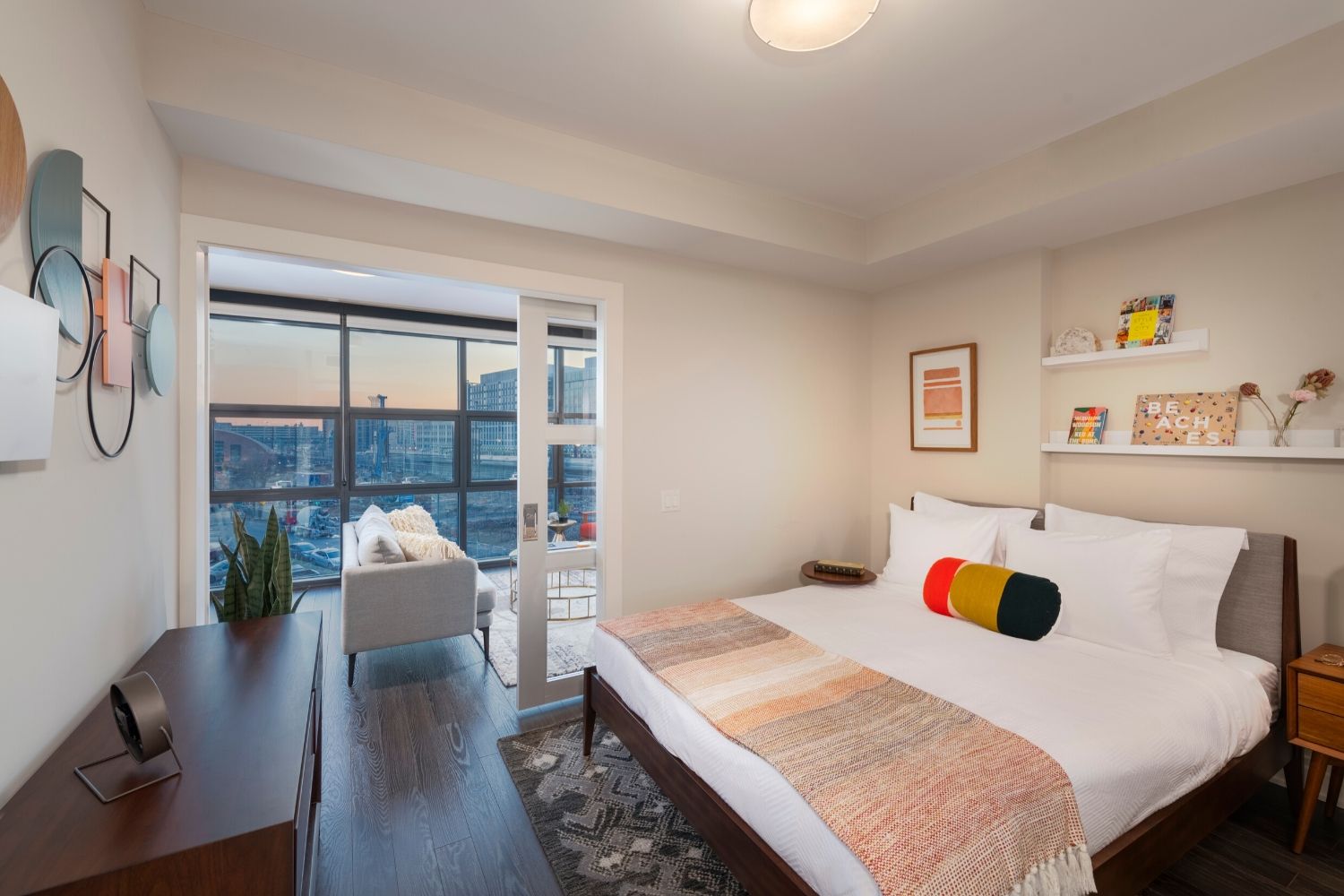 i5 Union Market : Bedroom