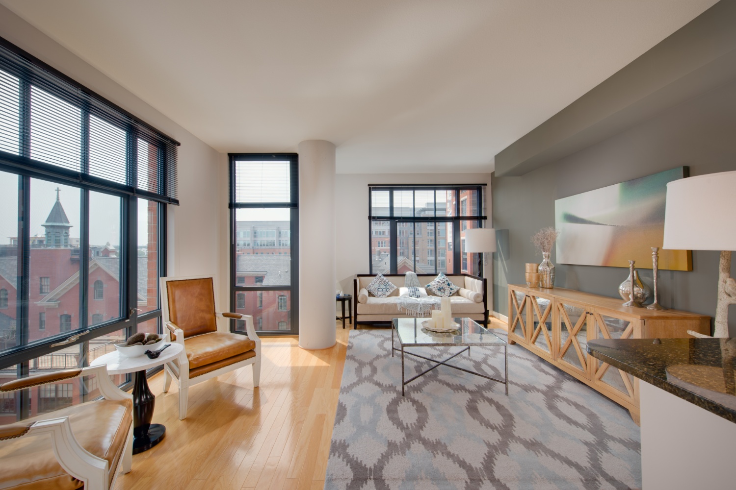 Senate Square : Living Room