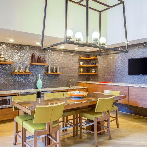 Arbors at Baltimore Crossroads Gallery Luxury Apartments in