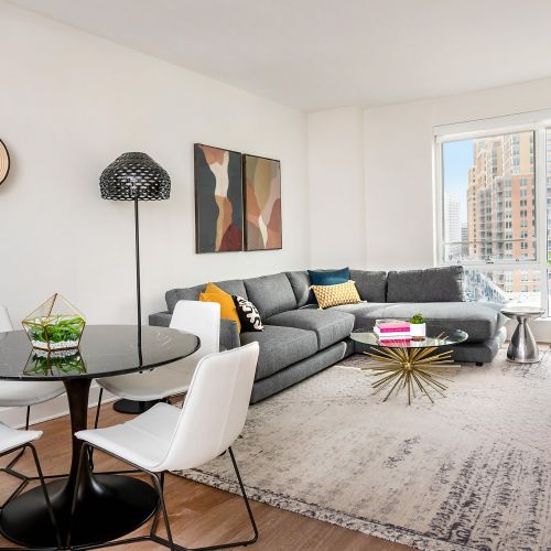 Guest Suite Living Room