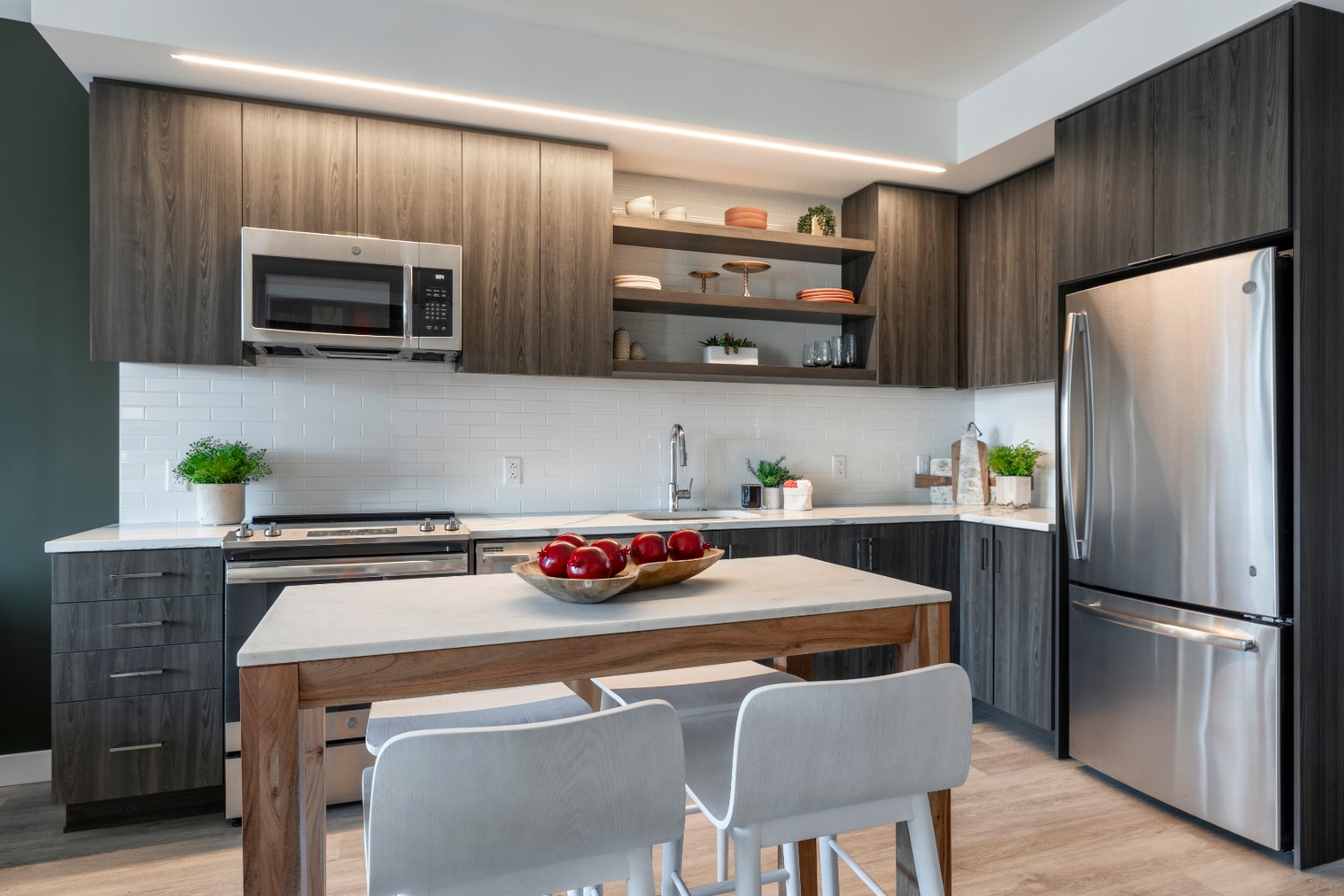 4040 Wilson : Kitchen