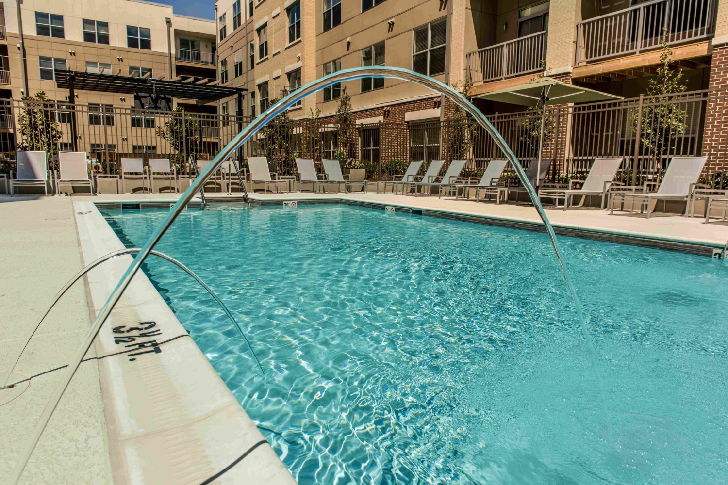 The Frasier : PoolFountain