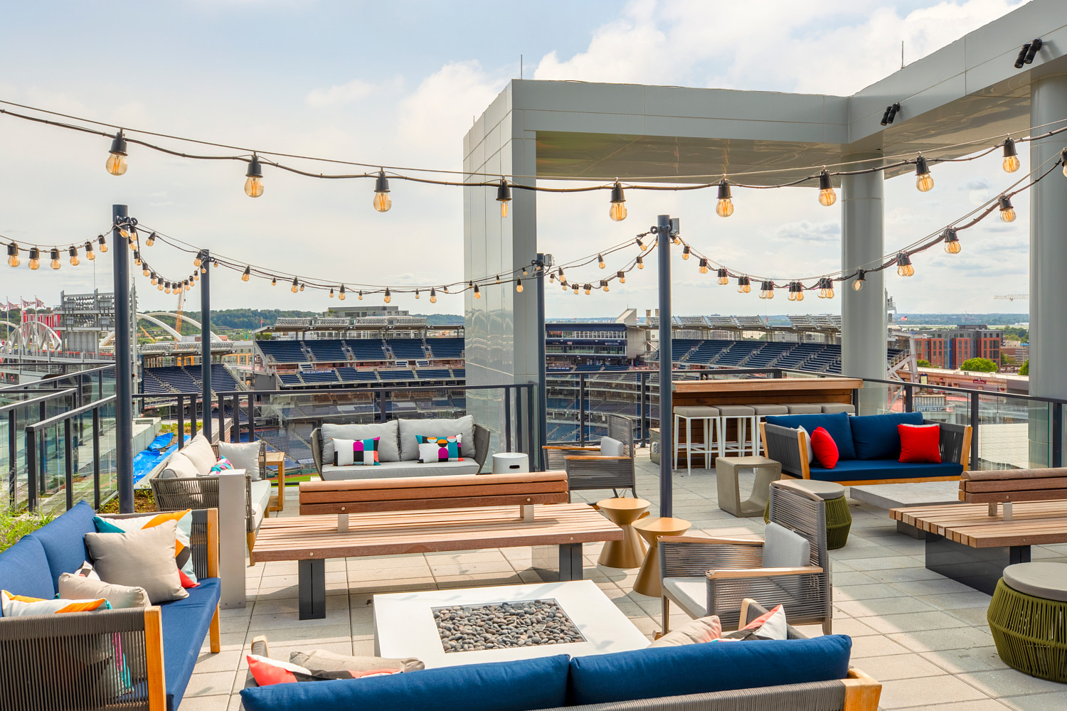 The Kelvin : Roof Deck View