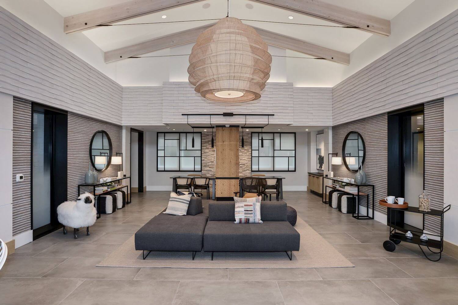 Enclave at Potomac Club Apartments : Welcome home to The Enclave at Potomac Club.