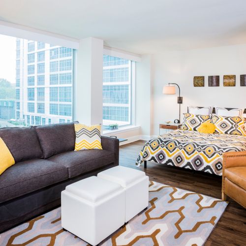 Living Area - Classic on M Apartment style