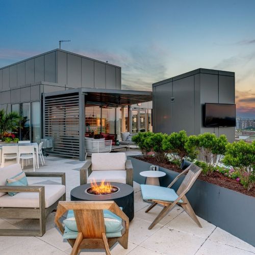 The Banks : Mix and mingle with friends and neighbors on the rooftop terrace alongside fire pits.