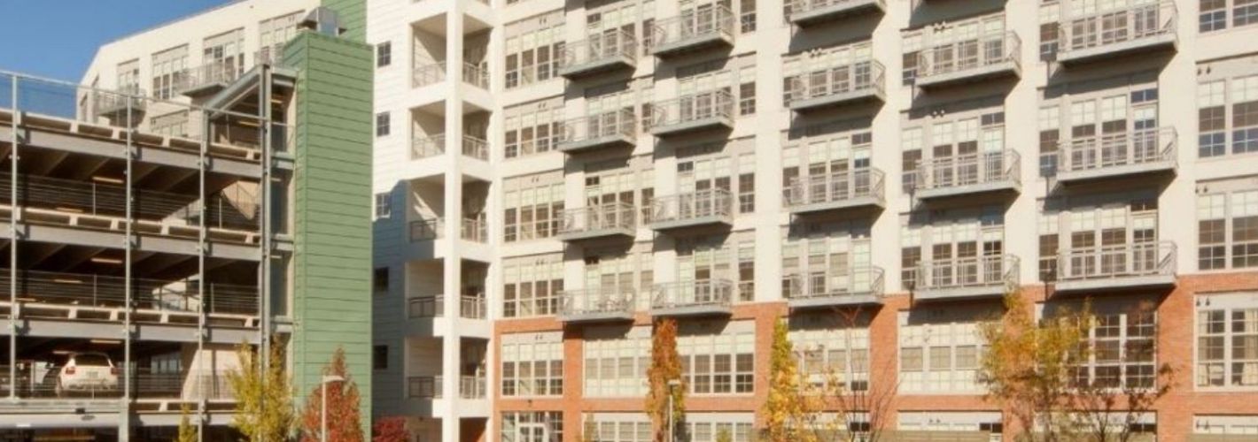 Batch Yard : Exterior