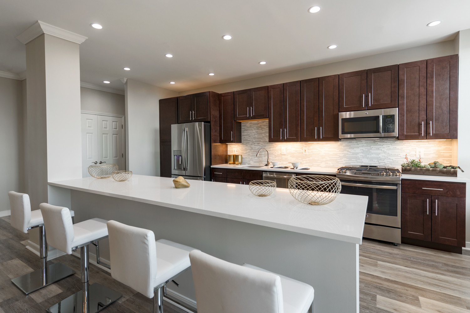 Instrata Pentagon City : Kitchen Penthouse