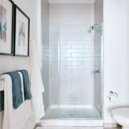 The Abby’s high-end fixtures will add some sparkle to your day.