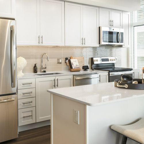 The Clark : Living Room